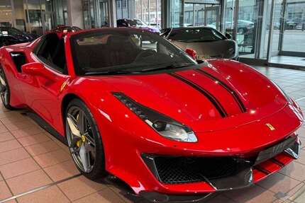 Ferrari 488 1.360 km 709.000 € Hannover 30655