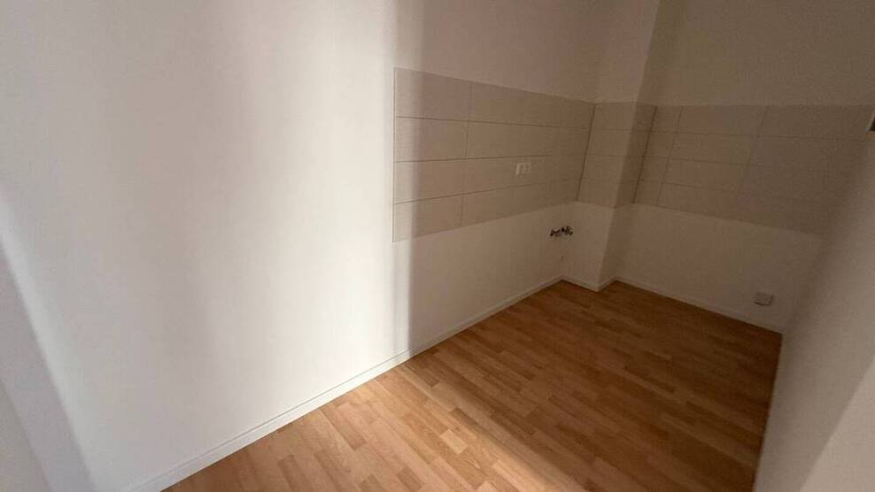 Großes WohnZimmer - offene Küche u.v.m.