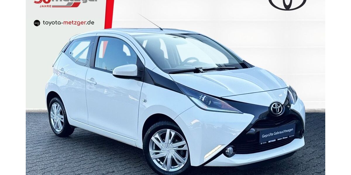 Toyota Aygo (X) 87.321 km 7.990 &euro; Öhringen 74613