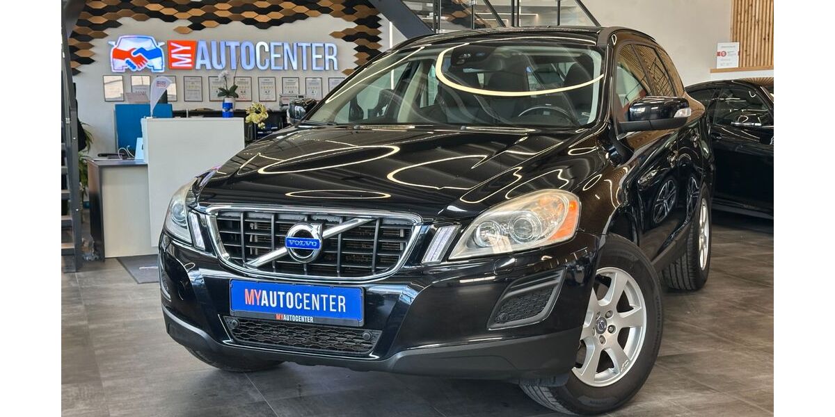 Volvo XC60 146.891 km 12.990 &euro; Pfaffenhofen 85276