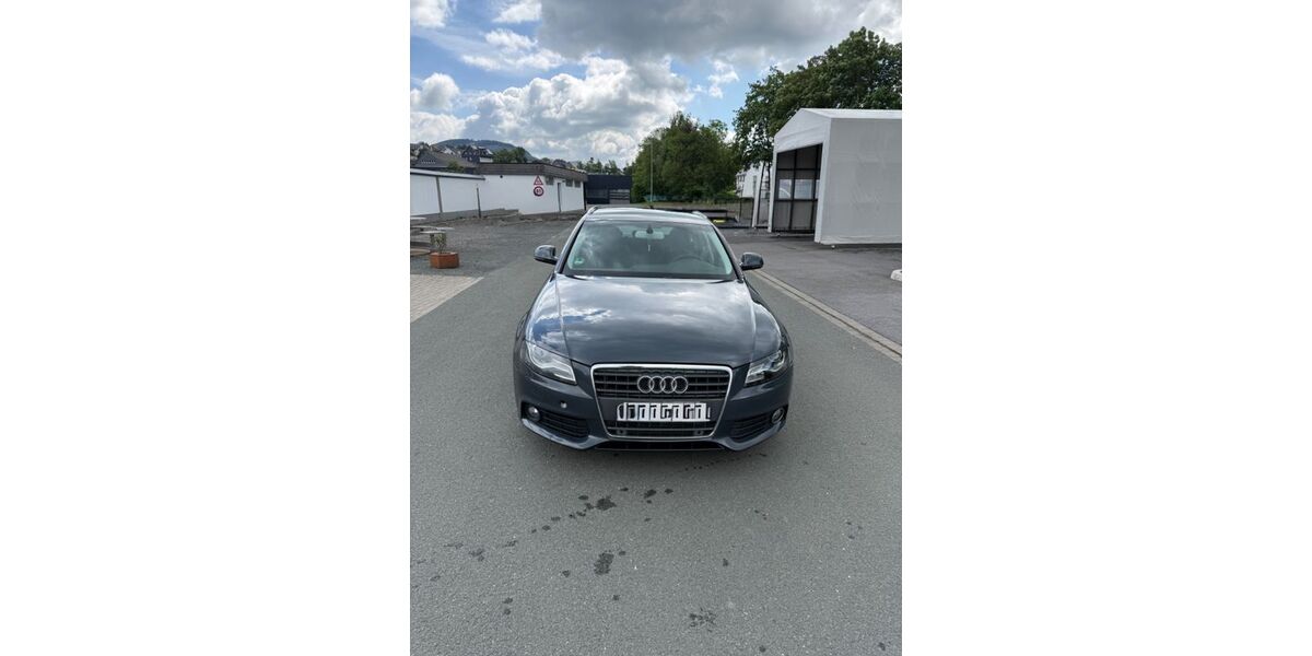 Audi A4 251.000 km 3.500 &euro; Schmallenberg 57392