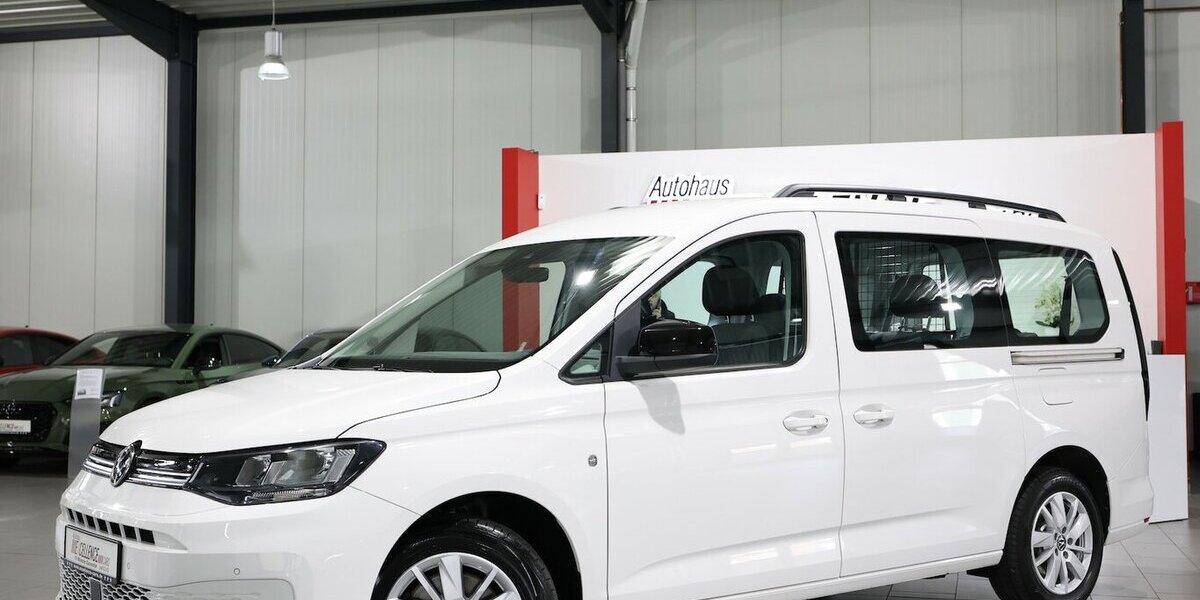 VW Caddy Maxi KOMBI 2.0 TDI 4M LIFE IQ ALLRAD OPTIK 95.000 km 27.991 &euro; Hamm 59077