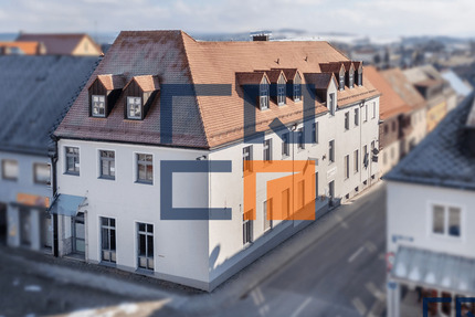 Haus Mitterteich - 3 Zimmer, 265 m&sup2;, 500.000&euro; | Angebot:24793331