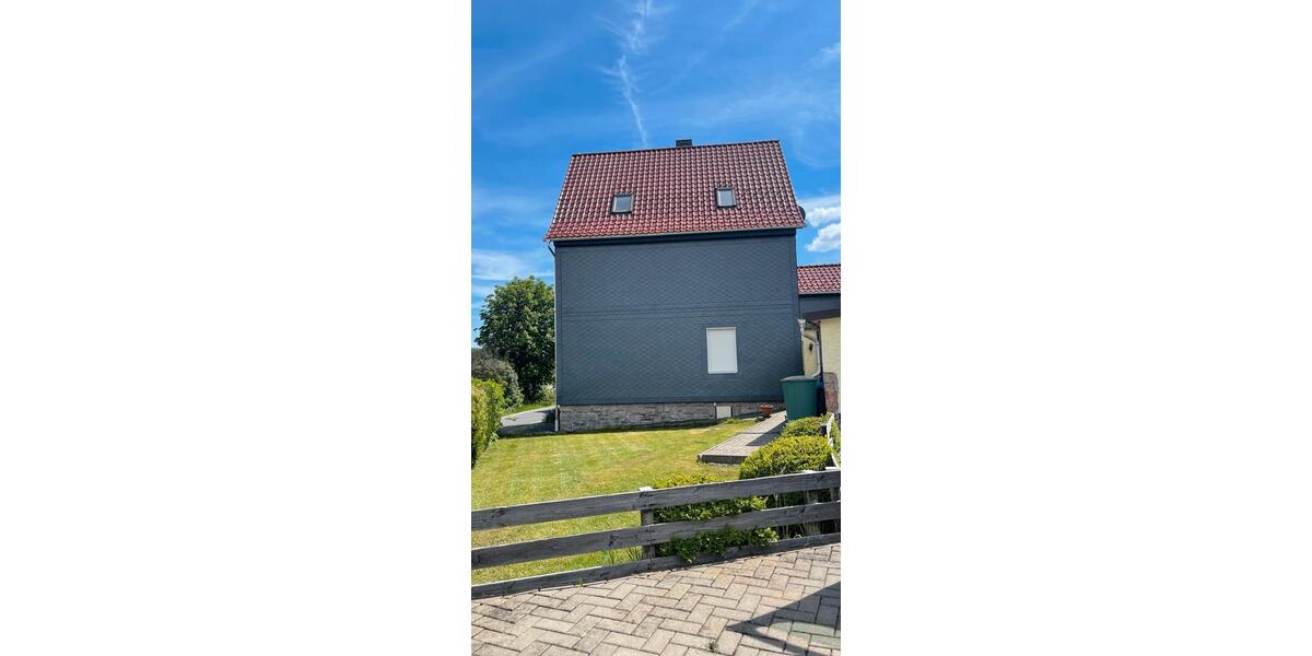 Einfamilienhaus Schleusingen - 6 Zimmer, 100 m&sup2;, 250.000&euro; | Angebot:27023327