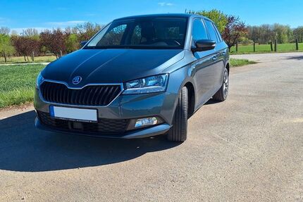 Skoda Fabia 70.000 km 13.200 &euro; Pförring 85104