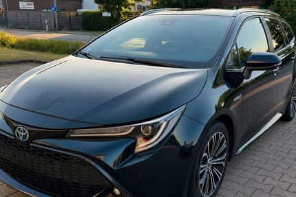 Toyota Corolla 123.000 km 17.500 &euro; Ganderkesee 27777