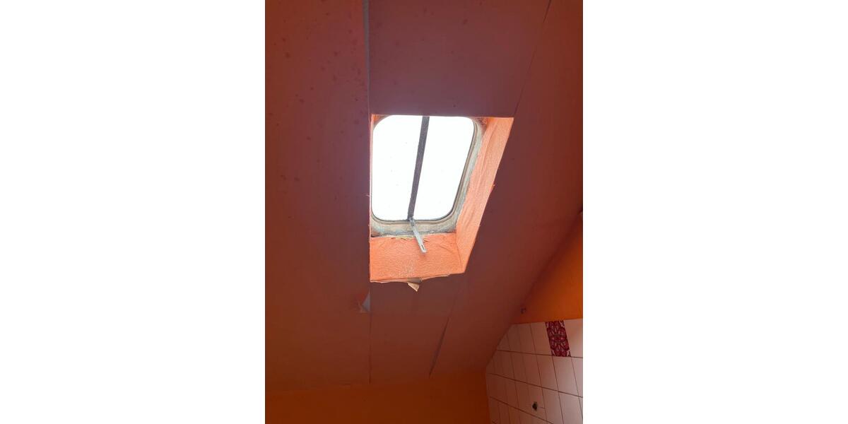 4 ZKB, Dachgeschoss, Altbau, ab 01.02. zu Vermieten 4 zimmer