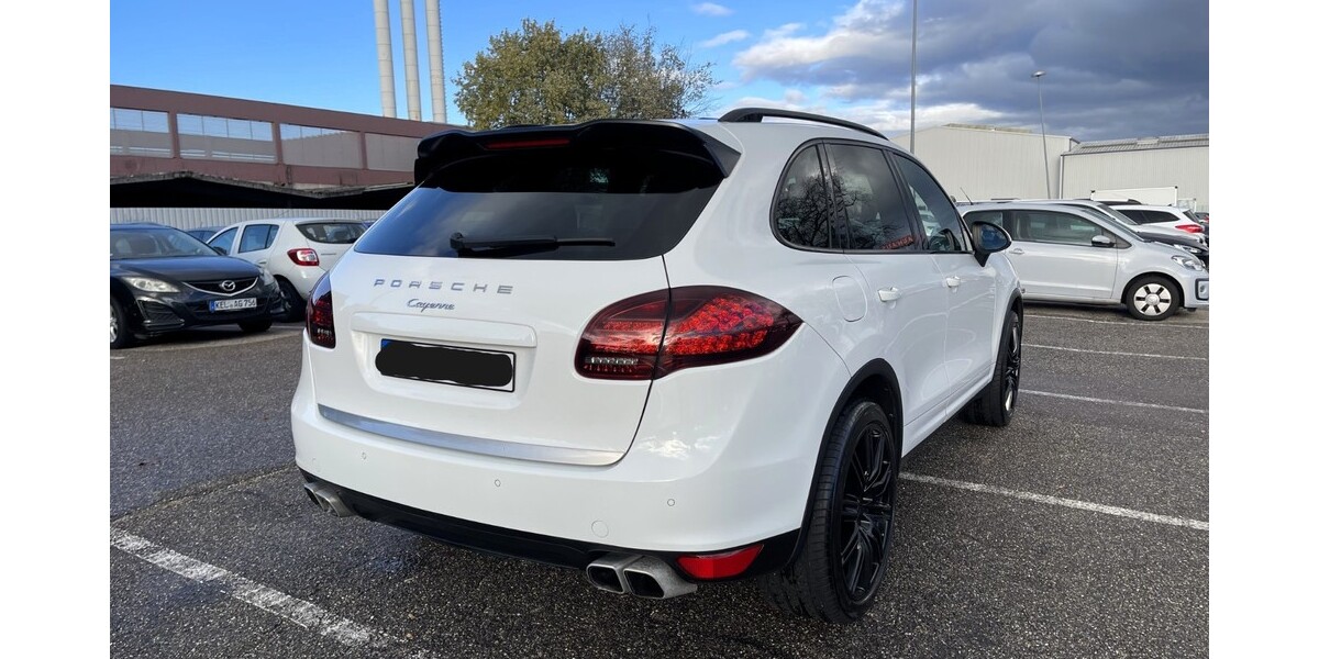 Porsche Cayenne 202.000 km 18.900 &euro; Kehl 77694