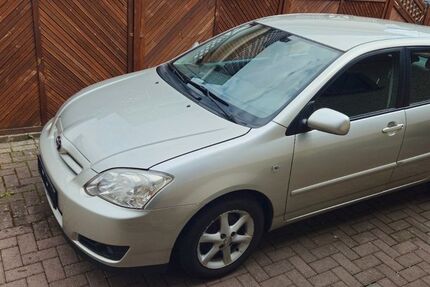 Toyota Corolla 171.516 km 3.400 &euro; Bremen 28777