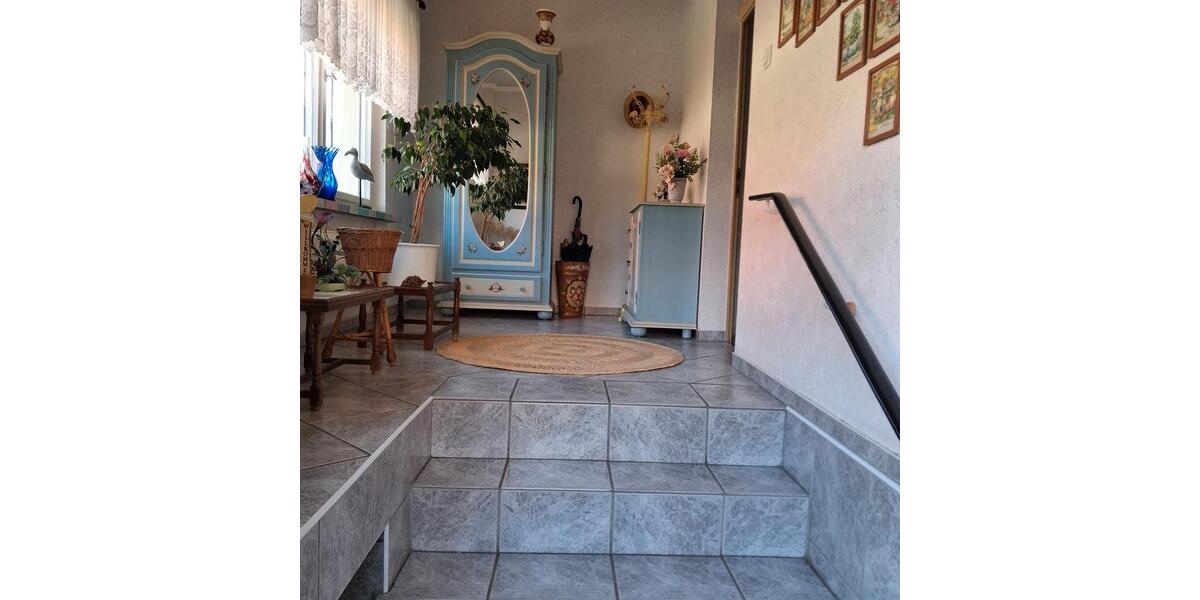 Doppelhaushälfte Farnstädt - 4 Zimmer, 119 m&sup2;, 190.000&euro; | Angebot:26413271