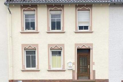 Haus Losheim am See Losheim - 5 Zimmer, 125 m&sup2;, 129.000&euro; | Angebot:25778357