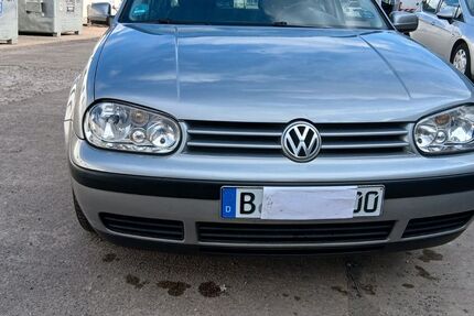 VW Golf 99.700 km 2.998 &euro; Oranienburg 16515
