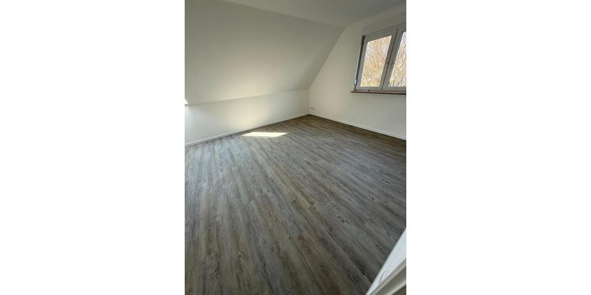 Doppelhaushälfte Magdeburg Hopfengarten - 5 Zimmer, 130 m&sup2;, 345.000&euro; | Angebot:25948707