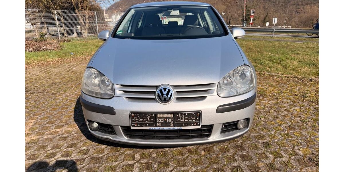 VW Golf 256.000 km 1.790 &euro; Klingenberg 63911