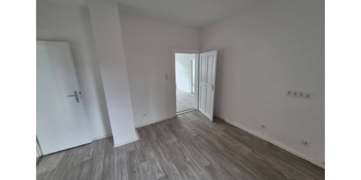Etagenwohnung Ohrdruf - 3 Zimmer, 70 m&sup2;, 575&euro; | Angebot:22989592