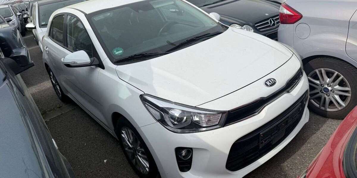 Kia Rio 64.000 km 9.999 &euro; Sindelfingen 71065