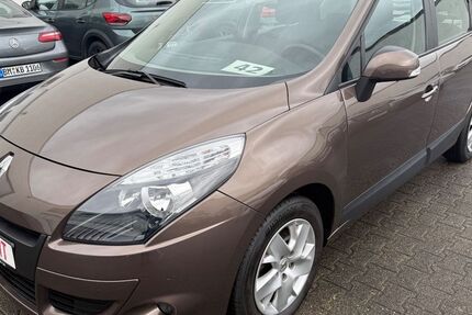 Renault Scenic 29.000 km 6.750 € Brühl 50321