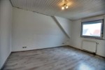 Bezugfsfreie 6 ZKBB mit XL-Panoramaterrasse & Gemeinschaftsgarten Gepflegtes 2FH mit Garage - Etagenwohnung Mannheim Sandhofen | Angebot:26757726