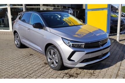 Opel Grandland (X) 41.200 km 25.450 € Zossen 15806