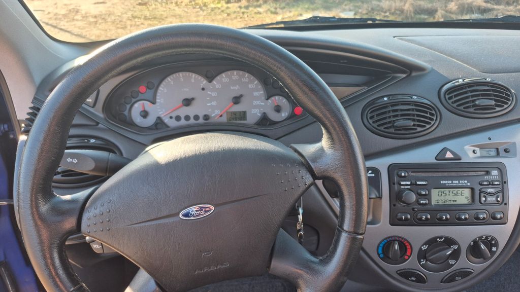 Ford Focus 49.500 km 1.699 &euro; Schwerin 19061