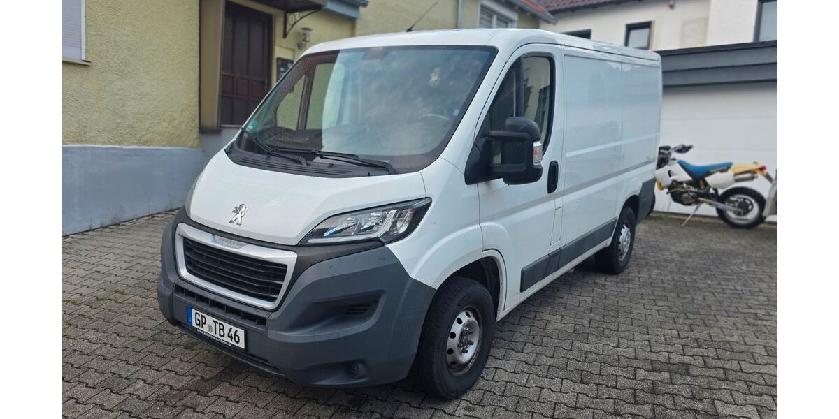 Peugeot Boxer 90.000 km 11.999 &euro; Dettingen 73265