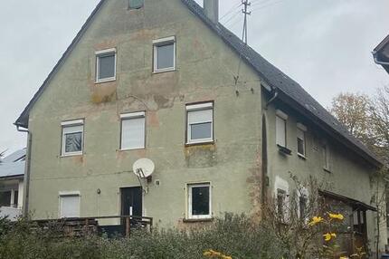 Zweifamilienhaus mit Potenzial
