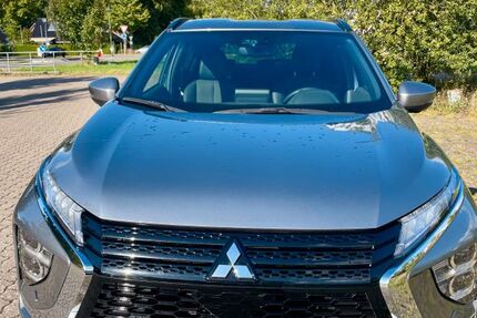 Mitsubishi Eclipse Cross 5.000 km 31.500 € Bad Bramstedt 24576