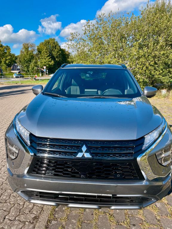 Mitsubishi Eclipse Cross 5.000 km 31.500 € Bad Bramstedt 24576