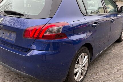 Peugeot 308 163.000 km 7.140 € Frankfurt am Main 60389