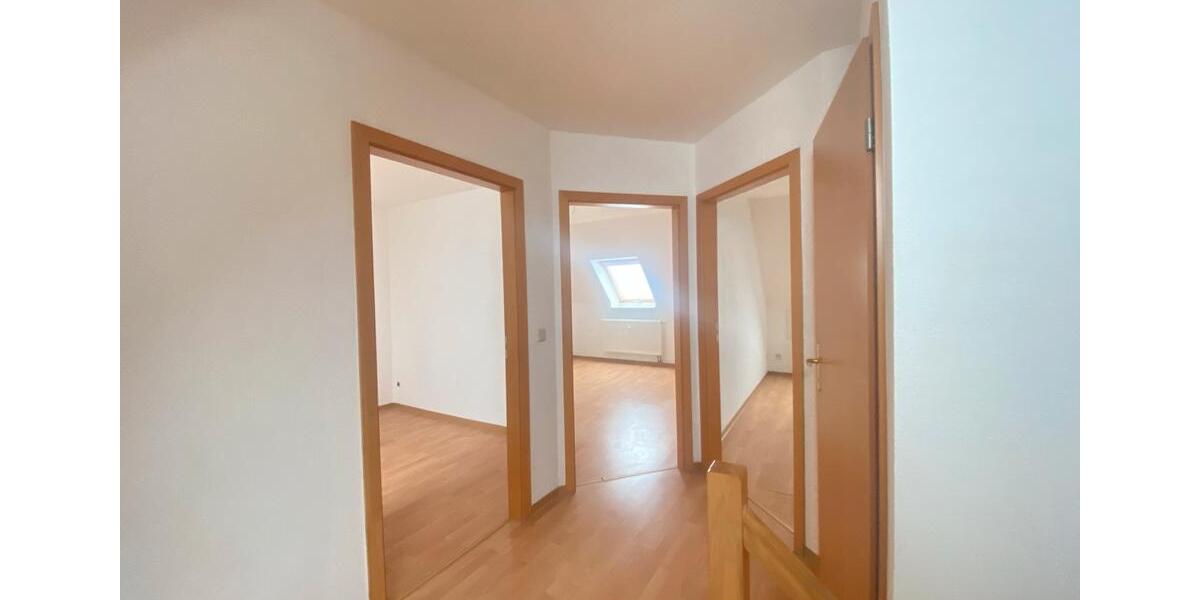 Maisonettenwohnung Roßleben-Wiehe Wiehe - 4 Zimmer, 112 m&sup2;, 580&euro; | Angebot:25350365