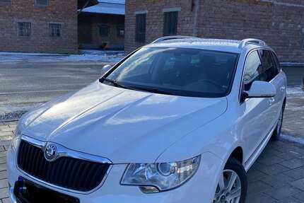 Skoda Superb 245.000 km 6.850 € Erding 85435