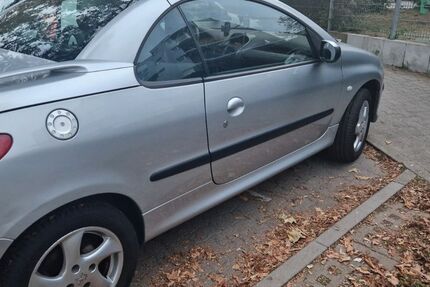 Peugeot 206 74.000 km 2.850 € Karlsruhe 76227