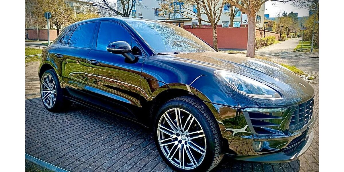 Porsche Macan 212.500 km 22.999 &euro; Braunschweig 38120