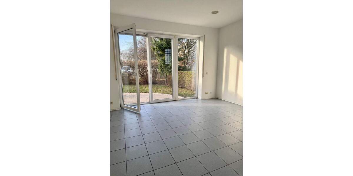 GERADLINIG: MODERNES, LOFTARTIGES HAUS MIT ZWEI STELLPLÄTZEN! 3 zimmer