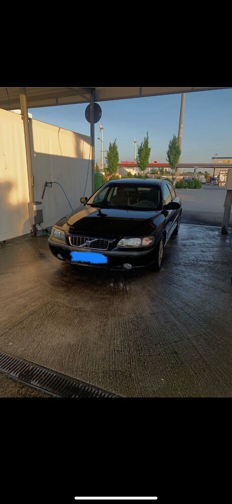 S60