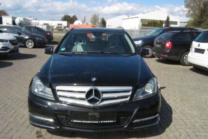 Mercedes-Benz C 250 220.700 km 7.499 &euro; Korbach 34497