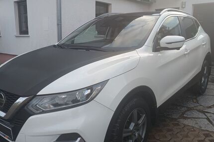 Nissan Qashqai 37.900 km 16.250 &euro; Callenberg 09337