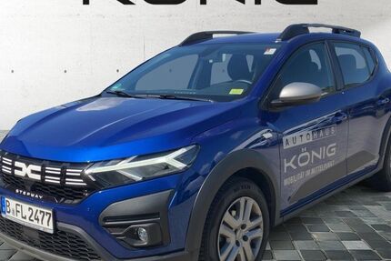 Dacia Sandero 15.928 km 16.499 &euro; Halle, Angersdorf 06179