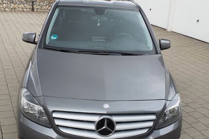 Mercedes-Benz B 180 142.000 km 7.999 &euro; Gaimersheim 85080