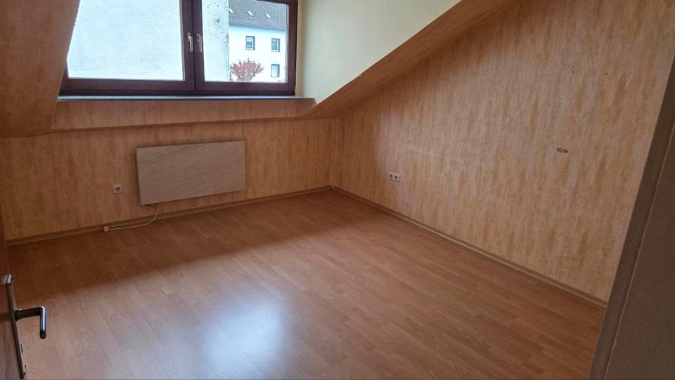 Dachgeschoßwohnung Lahnstein - 2 Zimmer, 45 m&sup2;, 380&euro; | Angebot:24770591