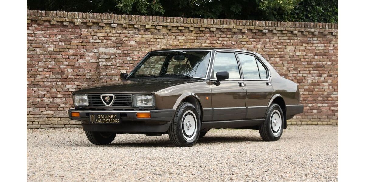 Alfa Romeo Alfetta 51.817 km 23.750 &euro; AP / Brummen 
