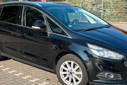 Ford S-Max 159.500 km 13.290 &euro; Gronau (Westfalen) 48599