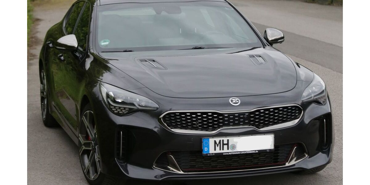 Kia Stinger 96.240 km 25.859 &euro; Mülheim 45481