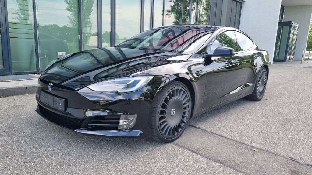 Tesla Model S 53.100 km 42.600 &euro; Feldkirchen bei München 85622