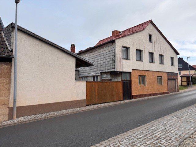 Einfamilienhaus Sollstedt - 6 Zimmer, 150 m&sup2;, 42.000&euro; | Angebot:26991520