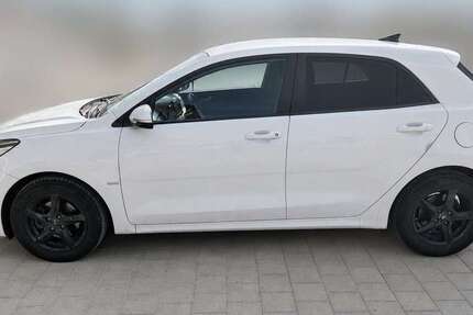 Kia Rio 83.000 km 7.500 &euro; Waldkraiburg 84478