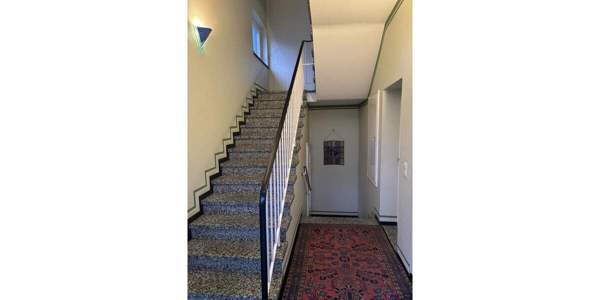 Mehrfamilienhaus, Wohnhaus Krefeld Cracau - 6 Zimmer, 223 m&sup2;, 590.000&euro; | Angebot:25390314