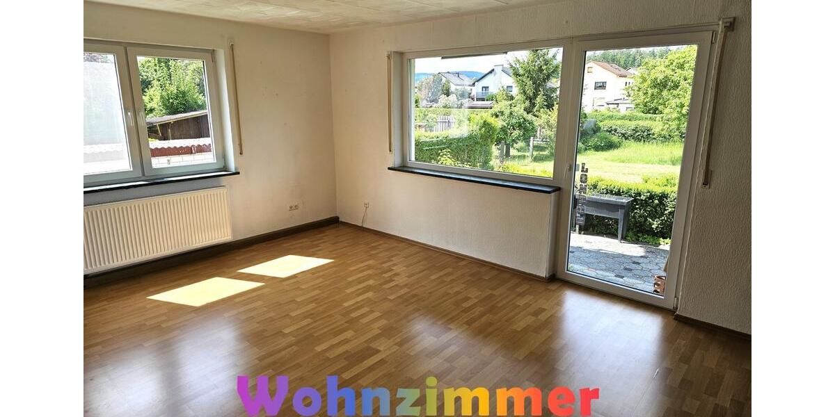 Mehrfamilienhaus, Wohnhaus Stockheim - 8 Zimmer, 200 m&sup2;, 300.000&euro; | Angebot:20648182