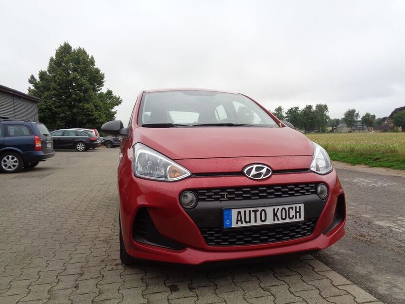 i10