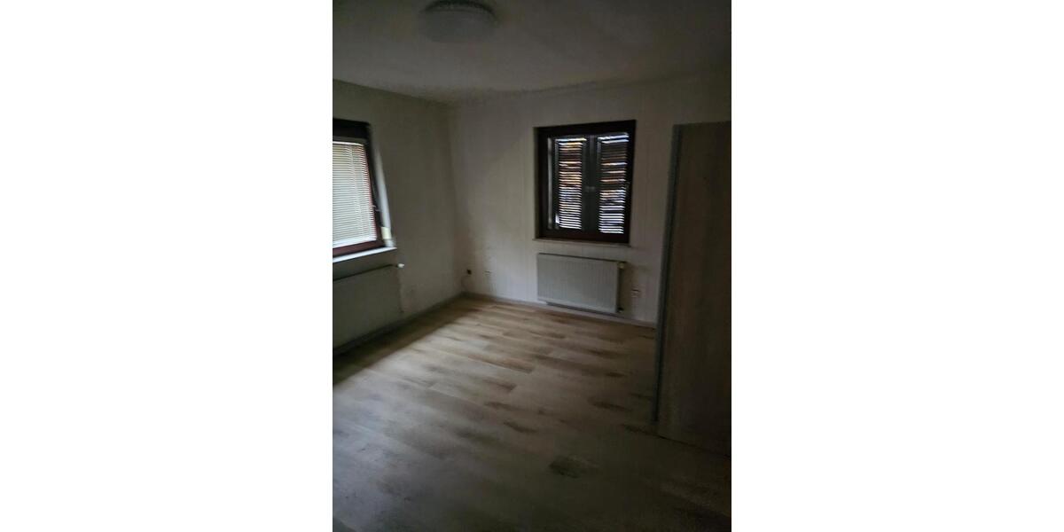 Erdgeschoßwohnung Süßen - 1 Zimmer, 600&euro; | Angebot:23574475